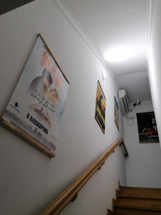 River Hostel Belgrad Exteriör bild