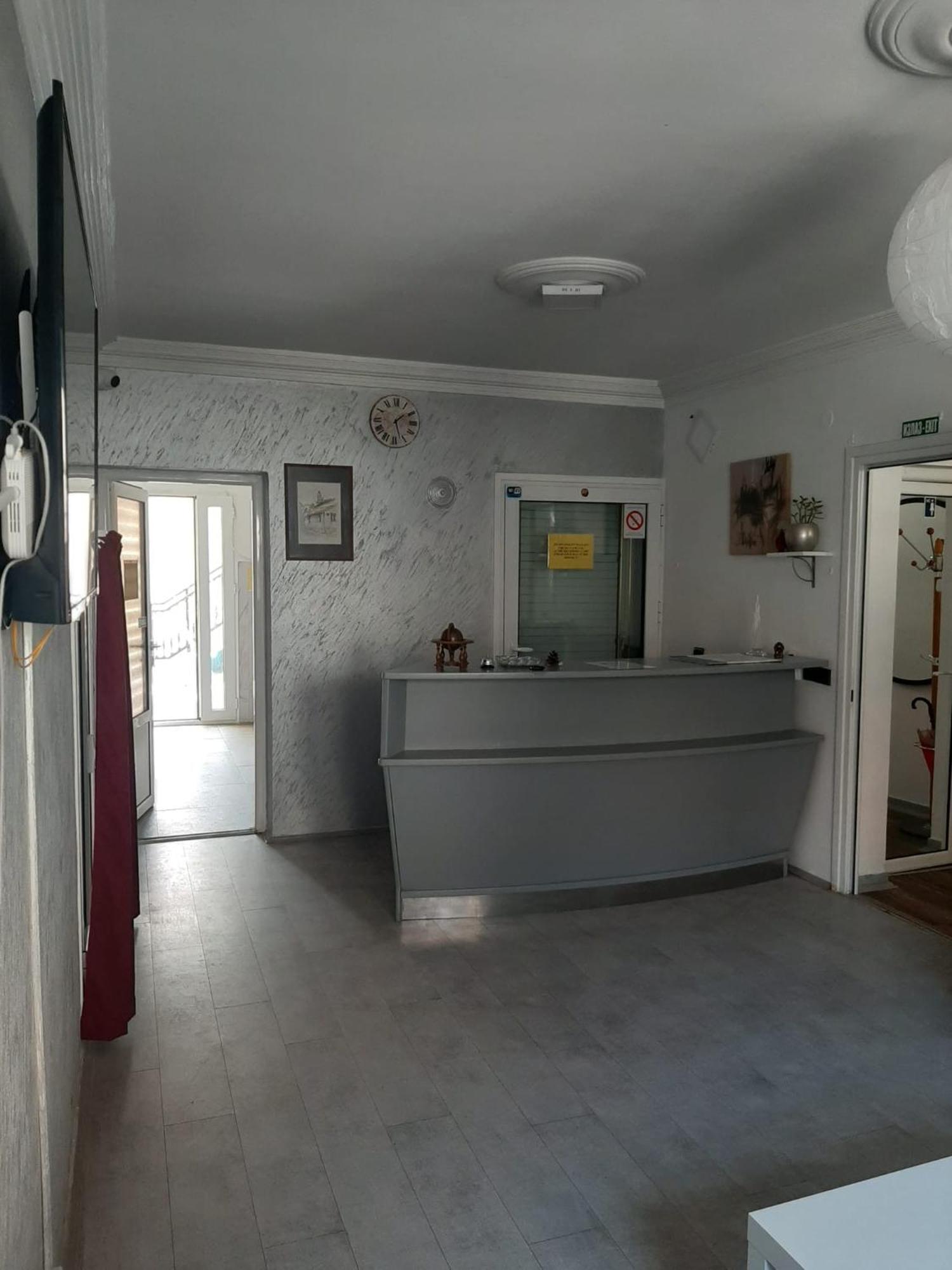 River Hostel Belgrad Exteriör bild